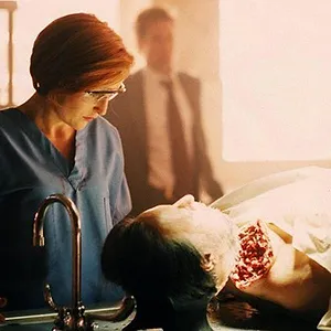 X-Files : Aux frontières du réel