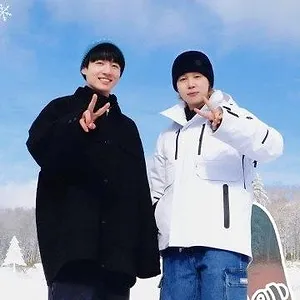 이게 맞아?! Behind