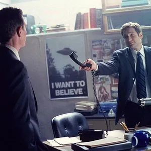 X-Files : Aux frontières du réel