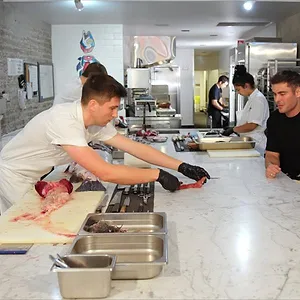 Les pieds sur Terre avec Zac Efron