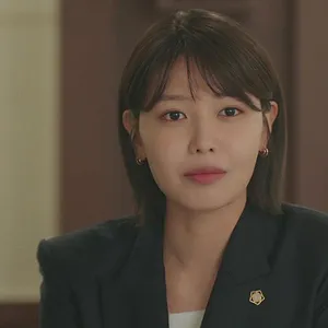 Le miroir aux idoles