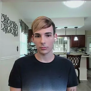 Catfish : Fausse identité