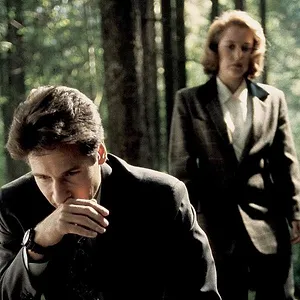 X-Files : Aux frontières du réel