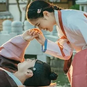 Poong, le psychiatre Joseon