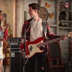 Julie and the Phantoms