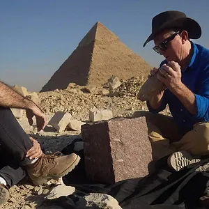 Bradley Walsh: Egypt's Cosmic Code