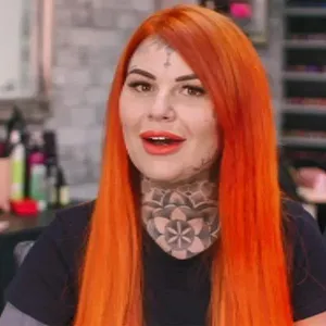 Naked attraction : l'amour à poil