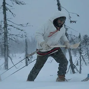 À l'épreuve d'une tribu