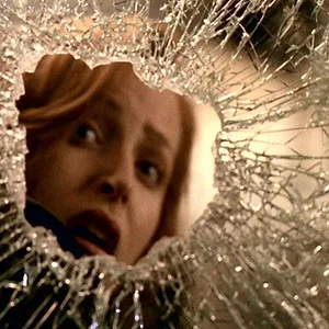 X-Files : Aux frontières du réel