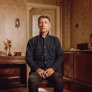 Palu Ailesi: Karanlık Sarmal