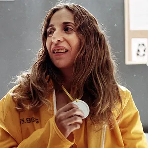 Derrière les barreaux