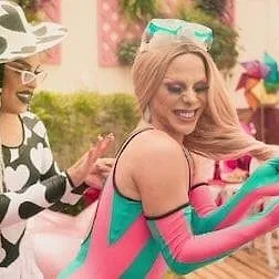 Faites de moi une Reine