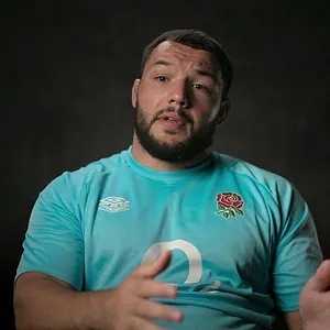 Six Nations : Au contact