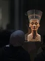 Néfertiti : Le buste de la discorde