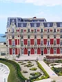 Des racines et des ailes