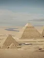 Pyramides de Gizeh : les secrets de la dernière merveille du monde